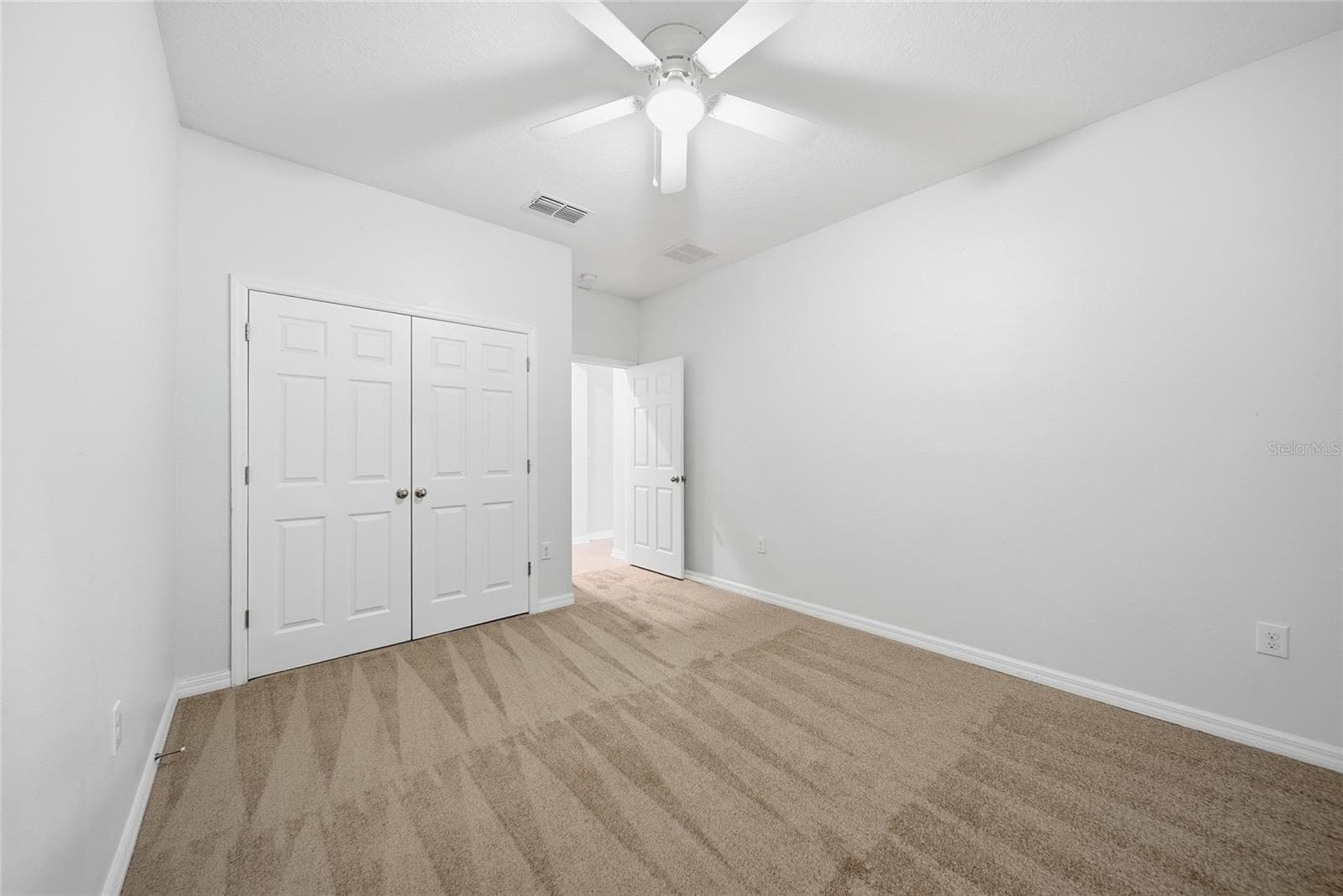Single Family Residence at 30643 WALKER CUP PL, WESLEY CHAPEL, photo 33 of 47