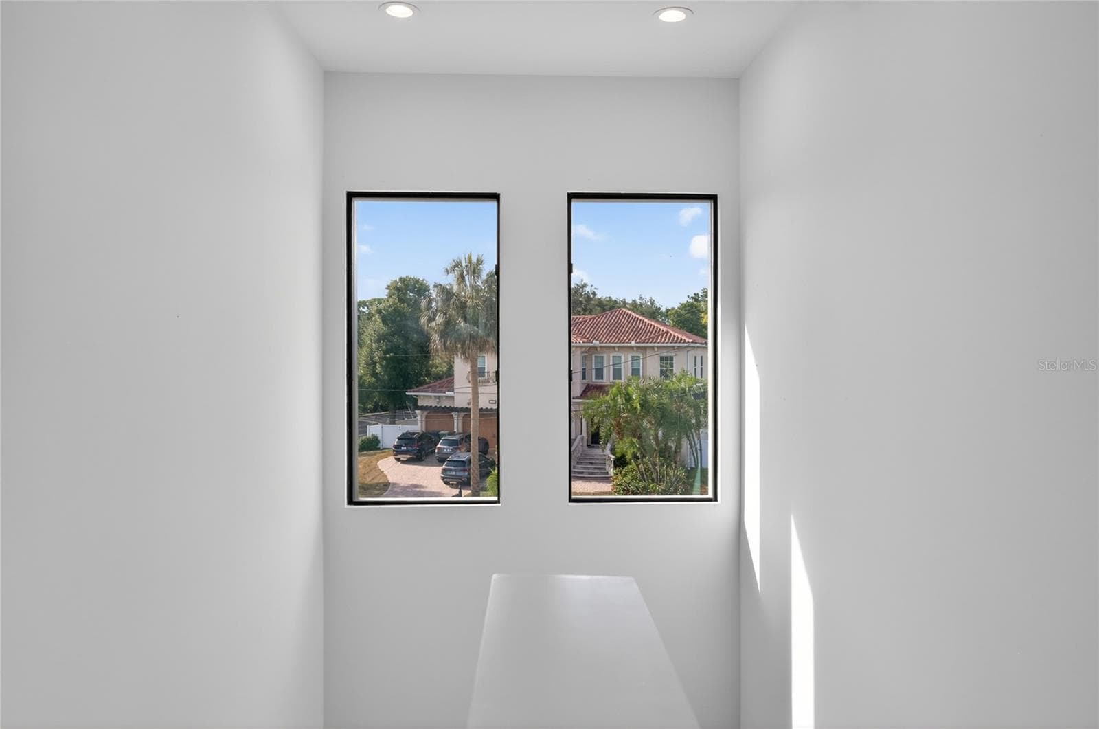 Single Family Residence at 4706 W SAN CARLOS ST, TAMPA, photo 67 of 98