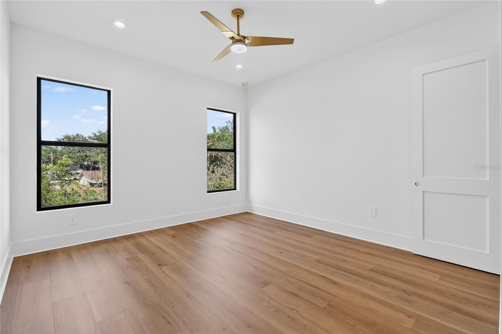 Single Family Residence at 4706 W SAN CARLOS ST, TAMPA, photo 86 of 98