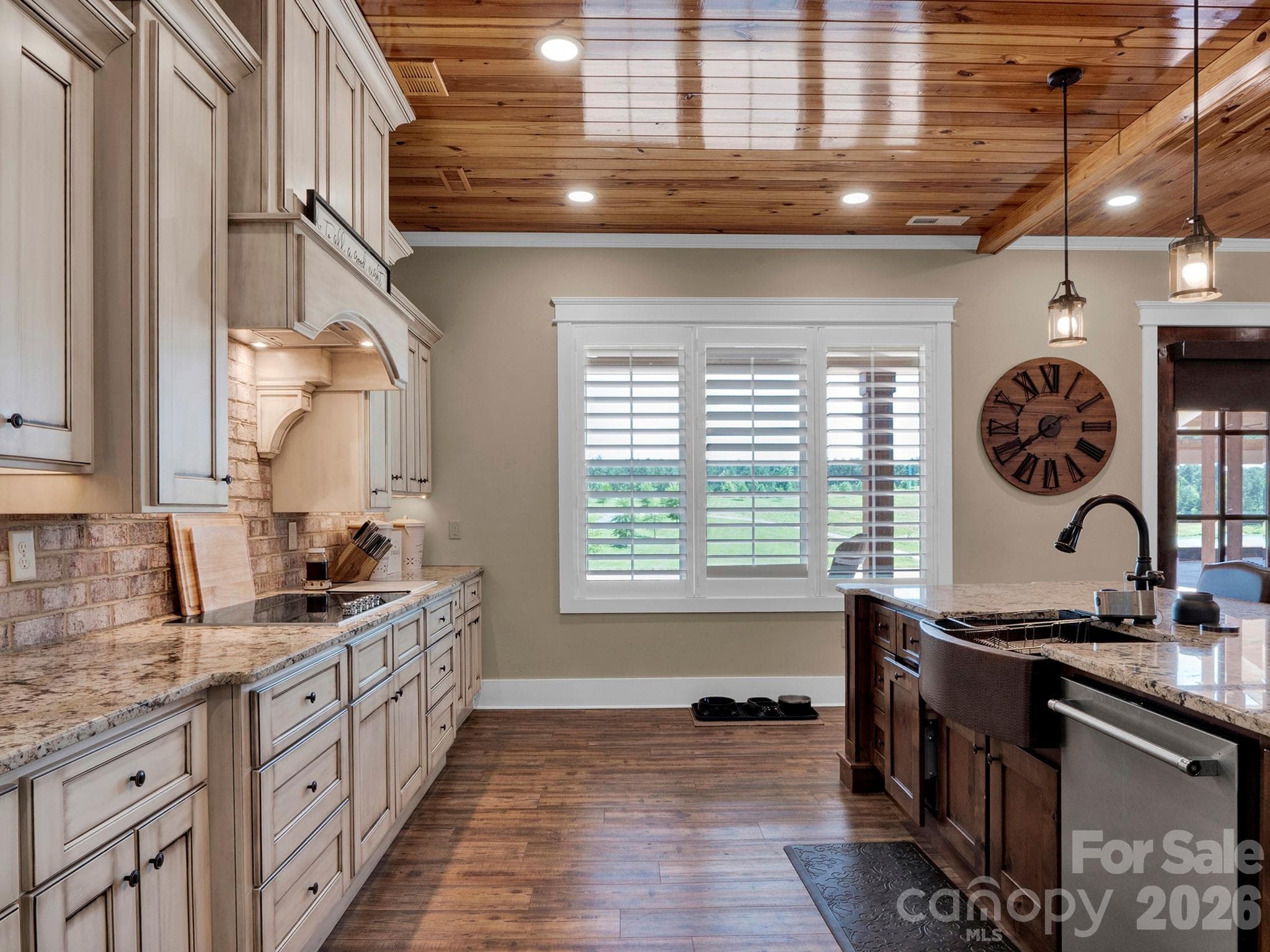 Kitchen - Peachland