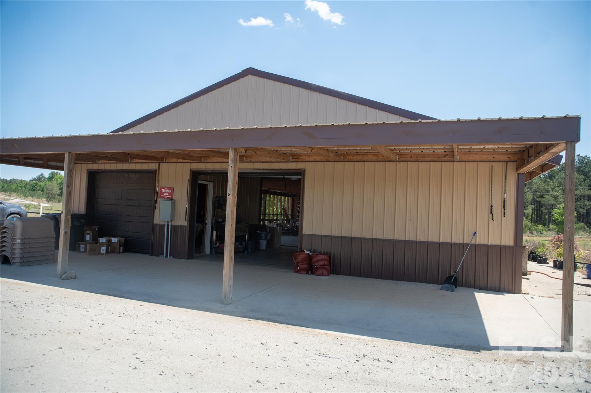 Storage Shed - Peachland