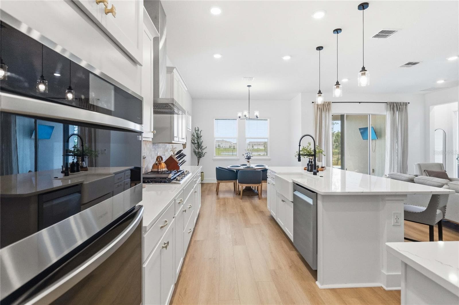 Single Family Residence at 13092 SUNRISE HARVEST DR, WINTER GARDEN, photo 9 of 44