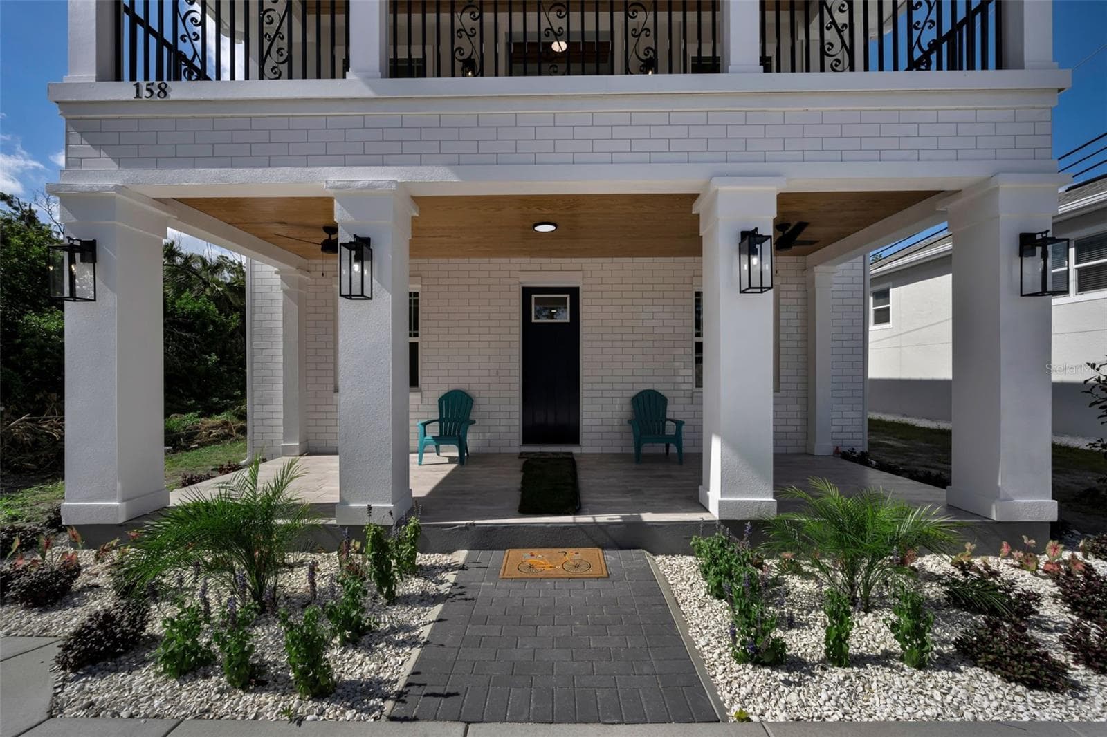 Single Family Residence at 158 E SPRUCE ST, TARPON SPRINGS, photo 11 of 86