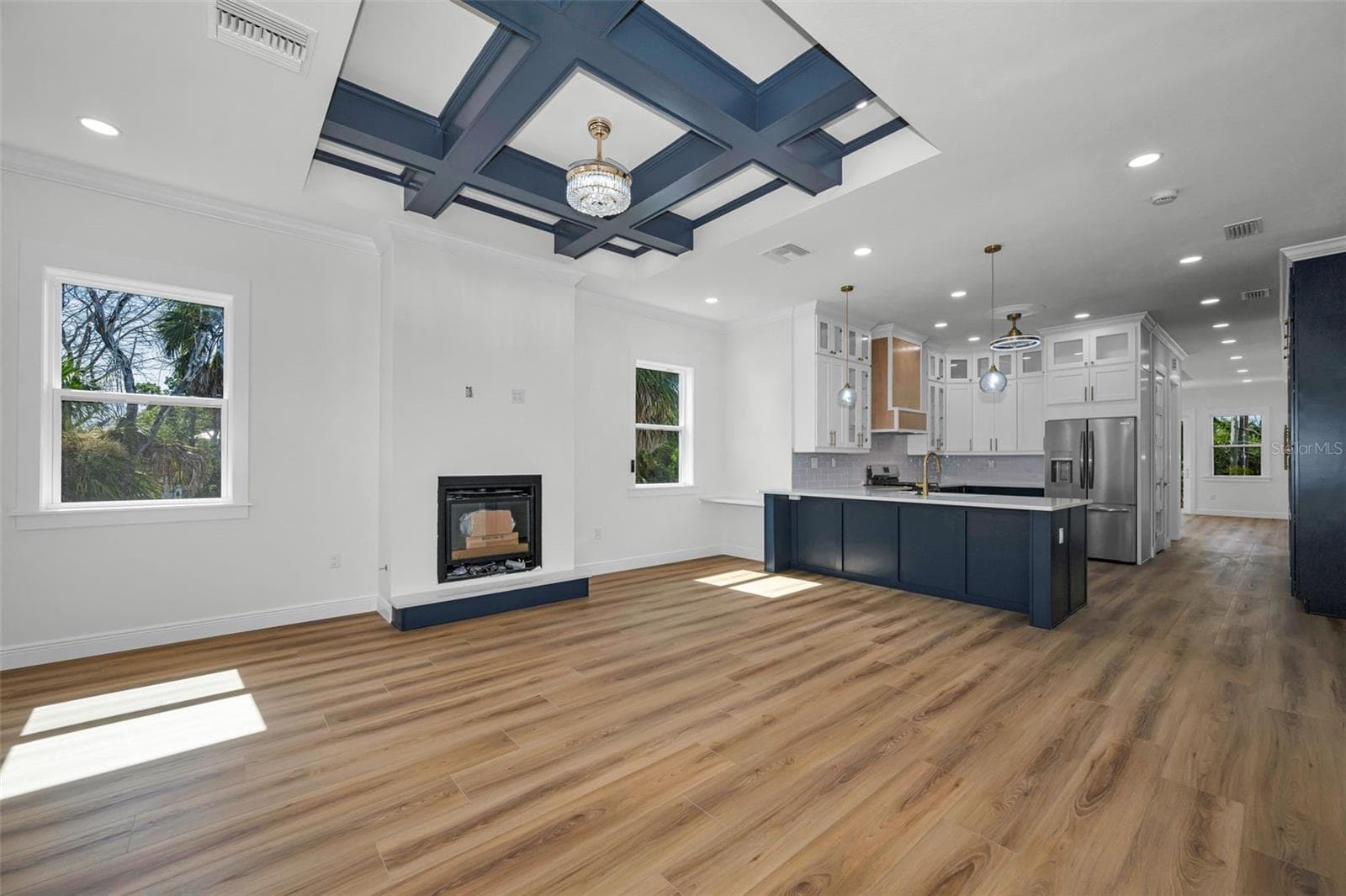 Single Family Residence at 158 E SPRUCE ST, TARPON SPRINGS, photo 32 of 86