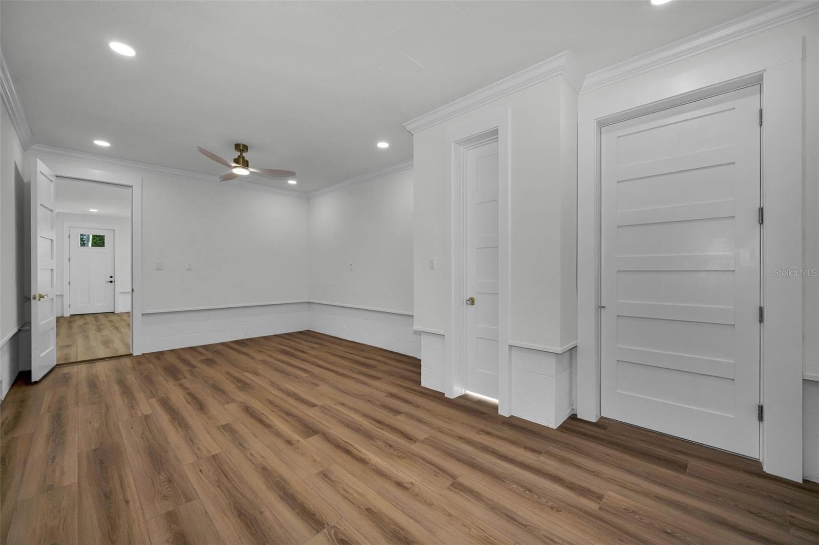 Single Family Residence at 158 E SPRUCE ST, TARPON SPRINGS, photo 53 of 86