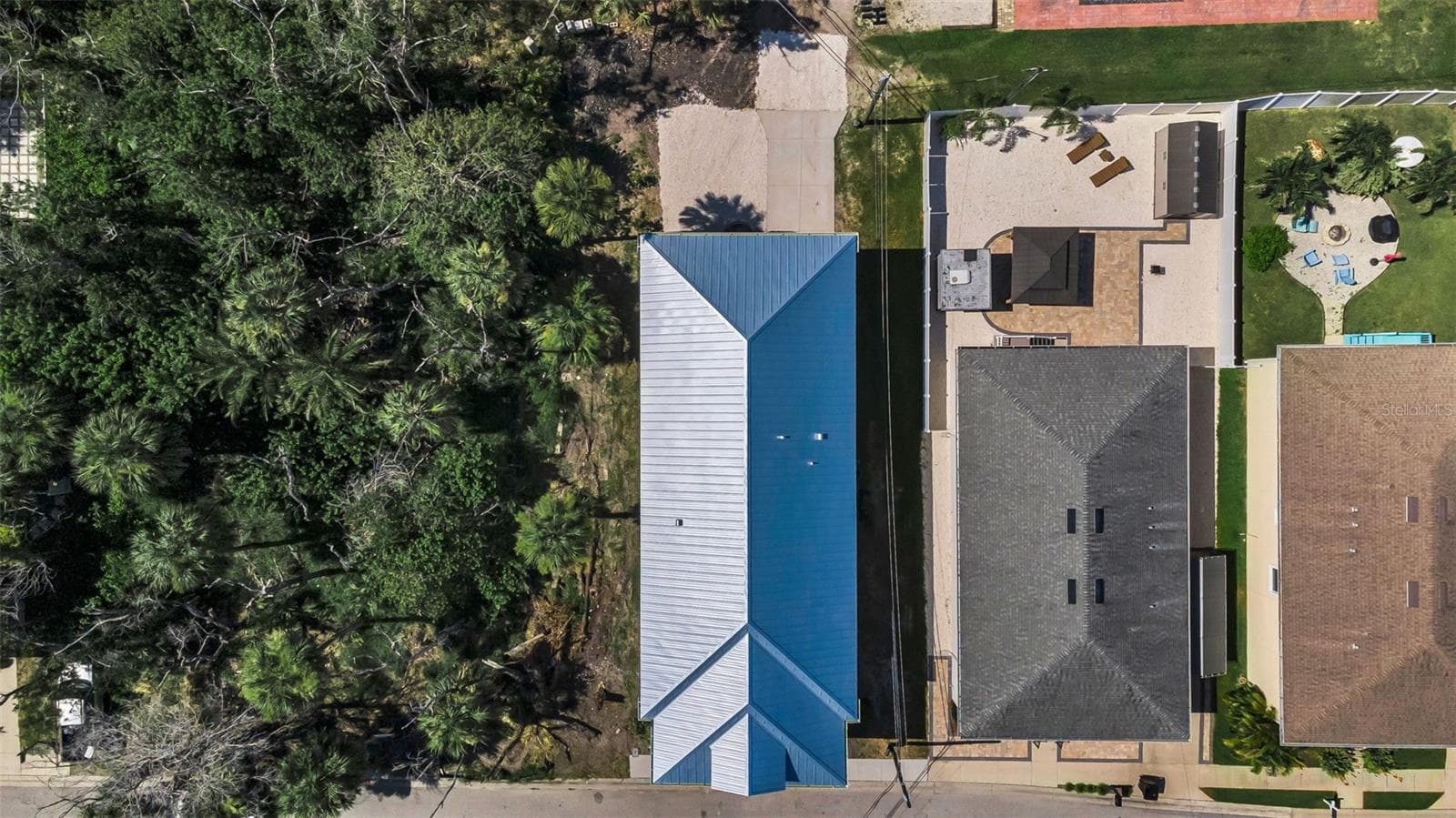 Single Family Residence at 158 E SPRUCE ST, TARPON SPRINGS, photo 61 of 86