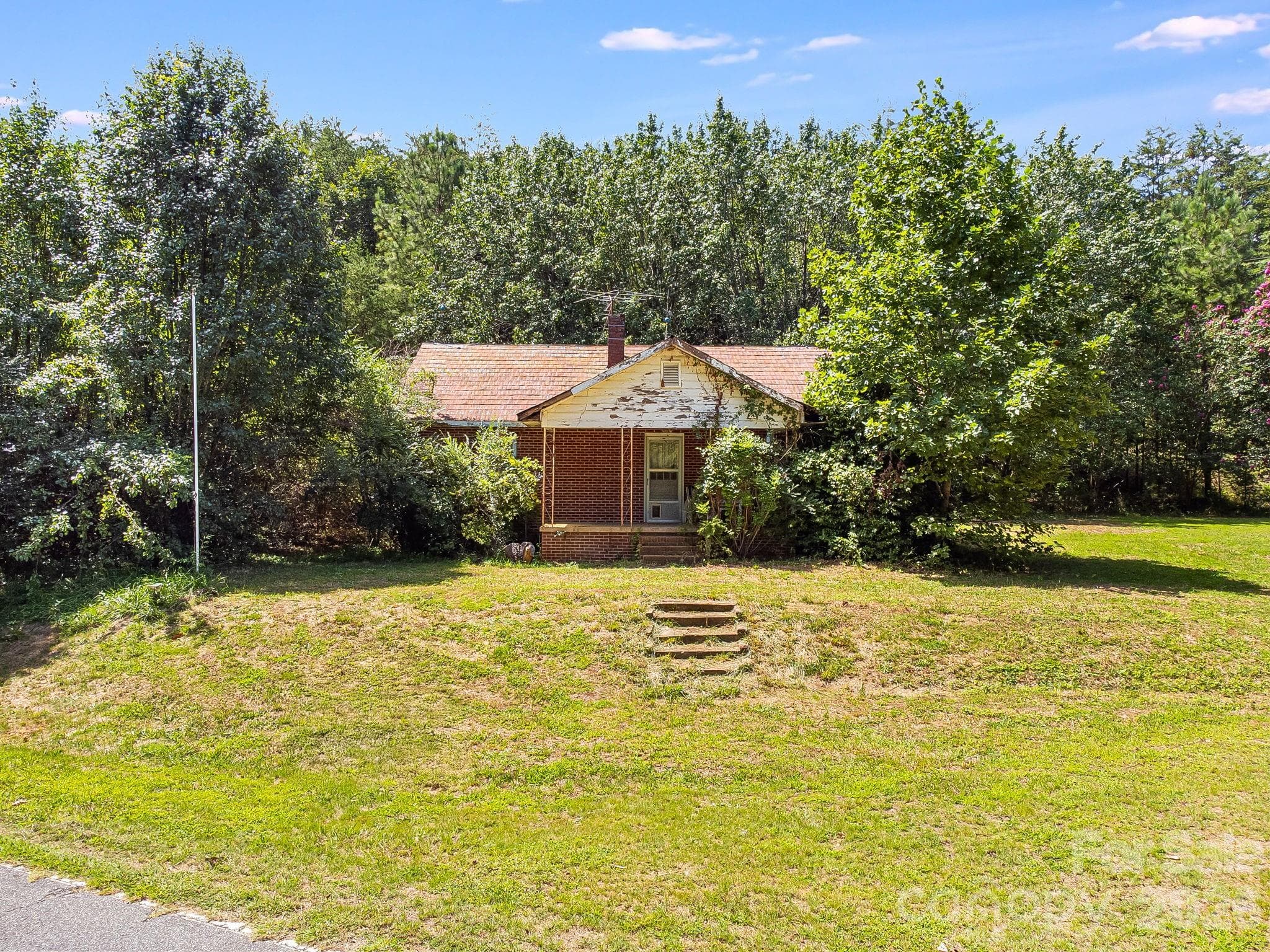 Single Family Residence at 211 Luckadoo Road, Bostic, photo 23 of 44