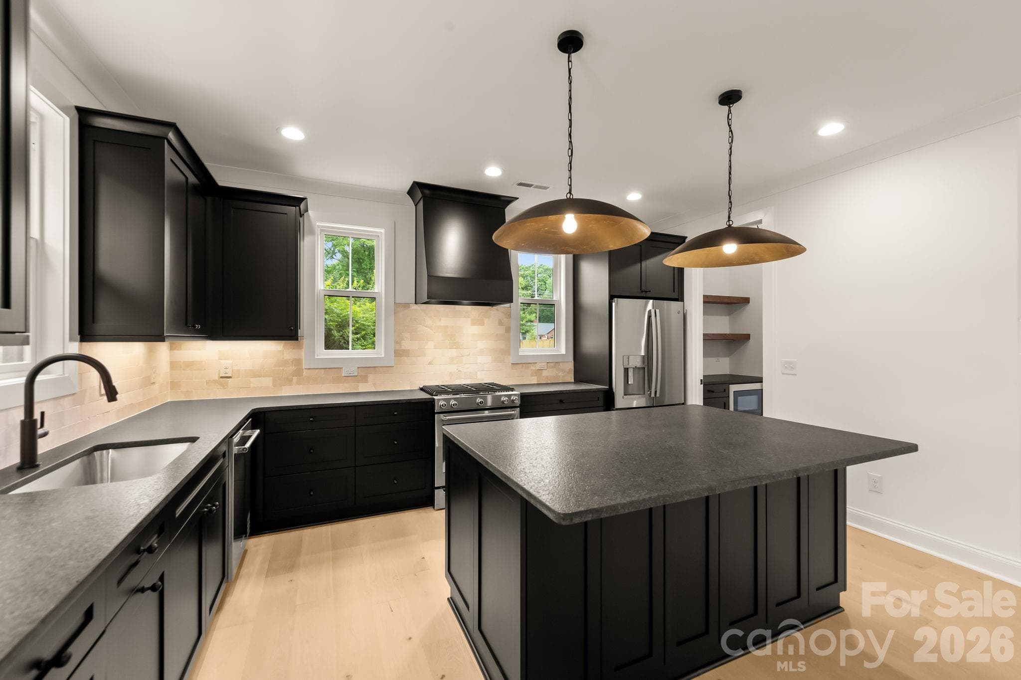 Single Family Residence at Charlotte, photo 9 of 42