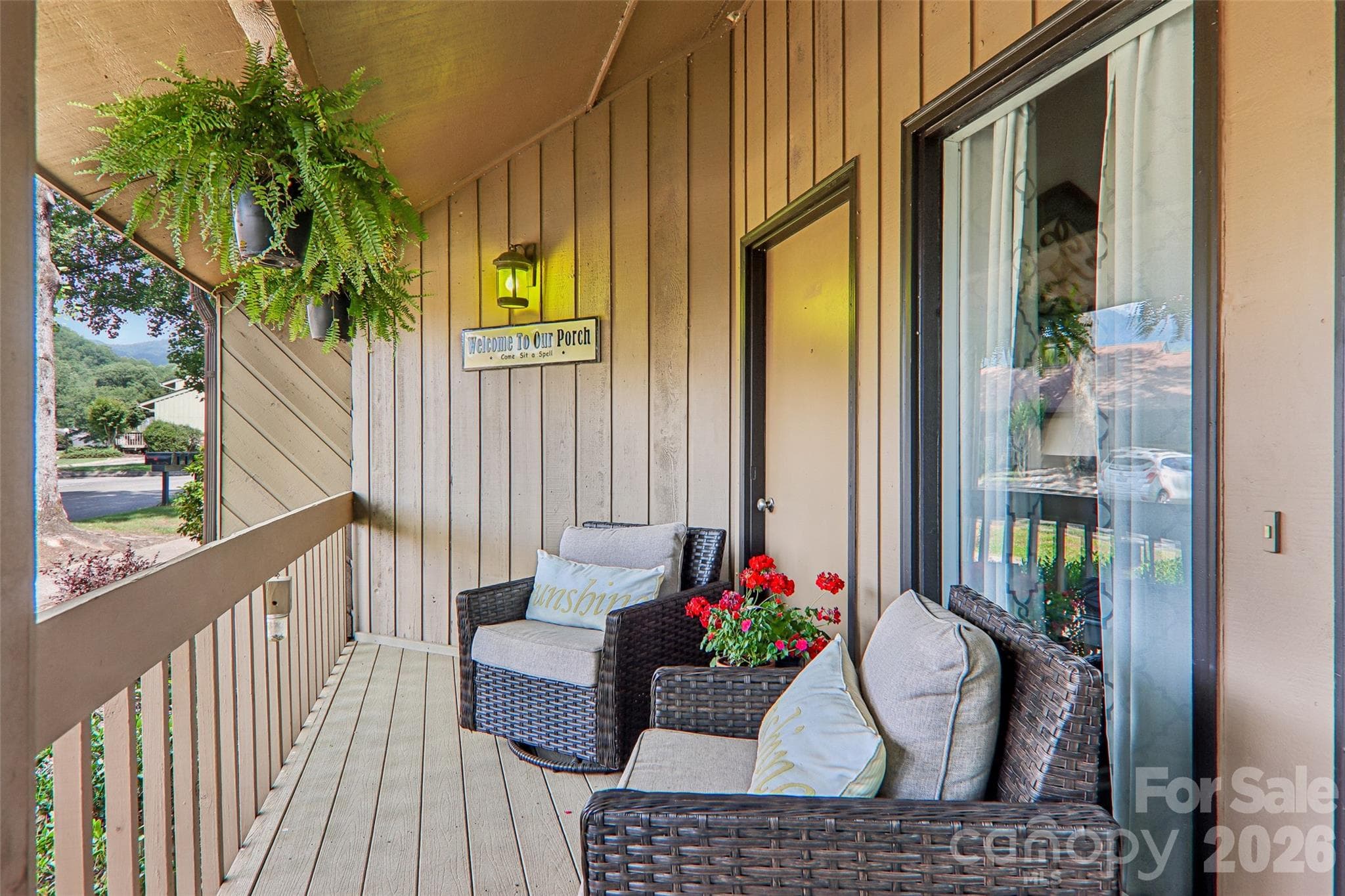Front covered porch looking at the mountians - Lake Lure