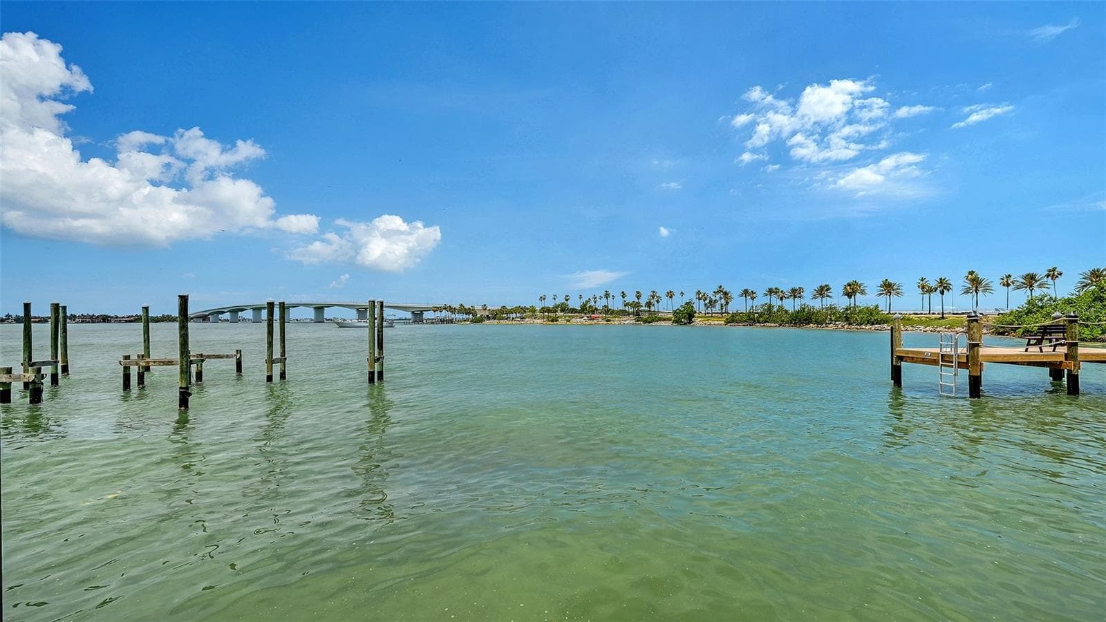 Condominium at 174 GOLDEN GATE POINT #22, SARASOTA, photo 35 of 58