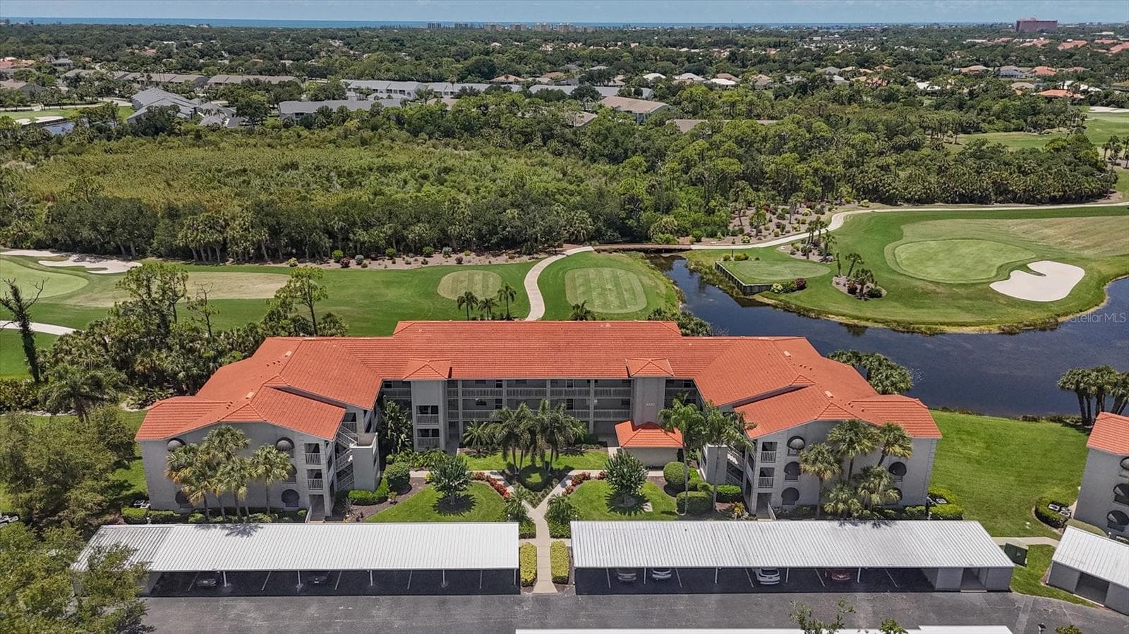 Front of building - 9320 CLUBSIDE CIR #2209, SARASOTA