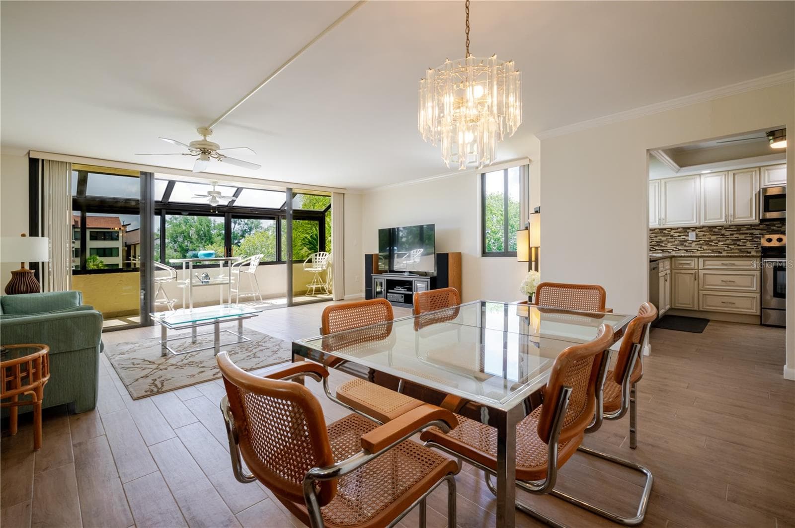 Condominium at 6267 MIDNIGHT PASS RD #306, SARASOTA, photo 20 of 86