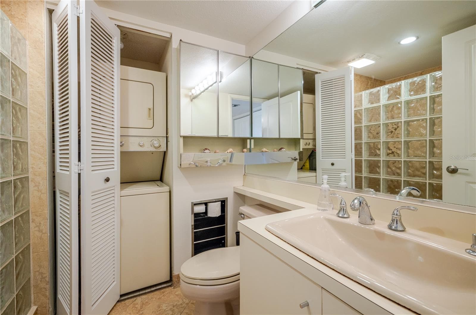 Condominium at 6267 MIDNIGHT PASS RD #306, SARASOTA, photo 41 of 86