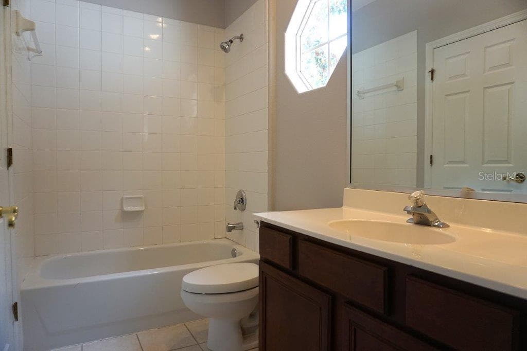 Townhouse at 8406 FRESCADA CT, ORLANDO, photo 24 of 32