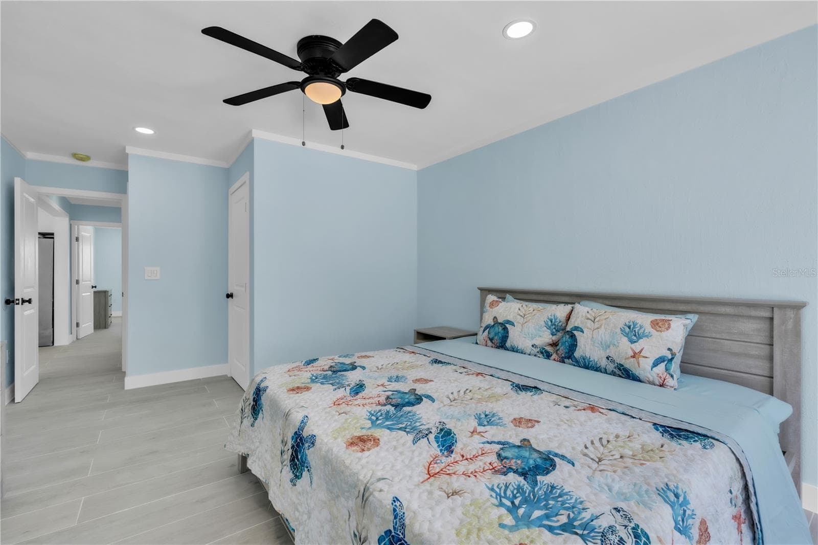 Single Family Residence at 445 63RD ST, HOLMES BEACH, photo 18 of 46