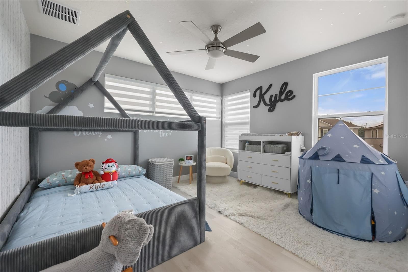 Single Family Residence at 2518 EMPRESS DR, KISSIMMEE, photo 11 of 41