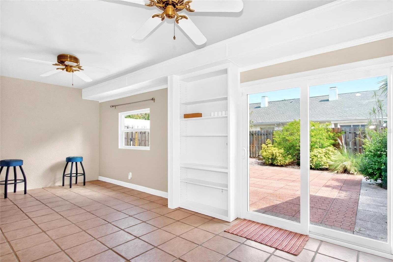 Townhouse at 2524 W BROOK LN, CLEARWATER, photo 17 of 51
