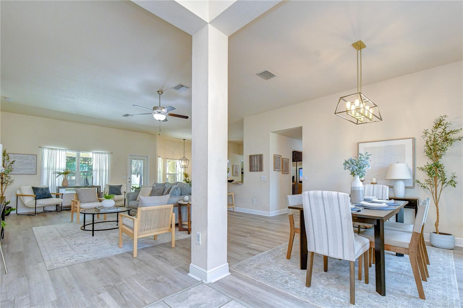 Single Family Residence at 3358 PONYTAIL CT, SPRING HILL, photo 5 of 40