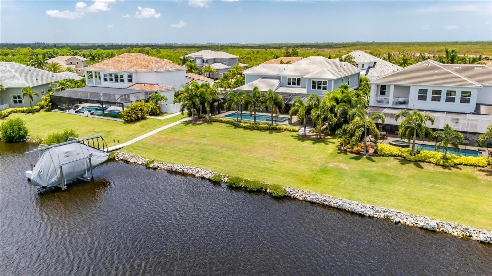 Single Family Residence at 825 MANNS HARBOR DR, APOLLO BEACH, photo 90 of 100