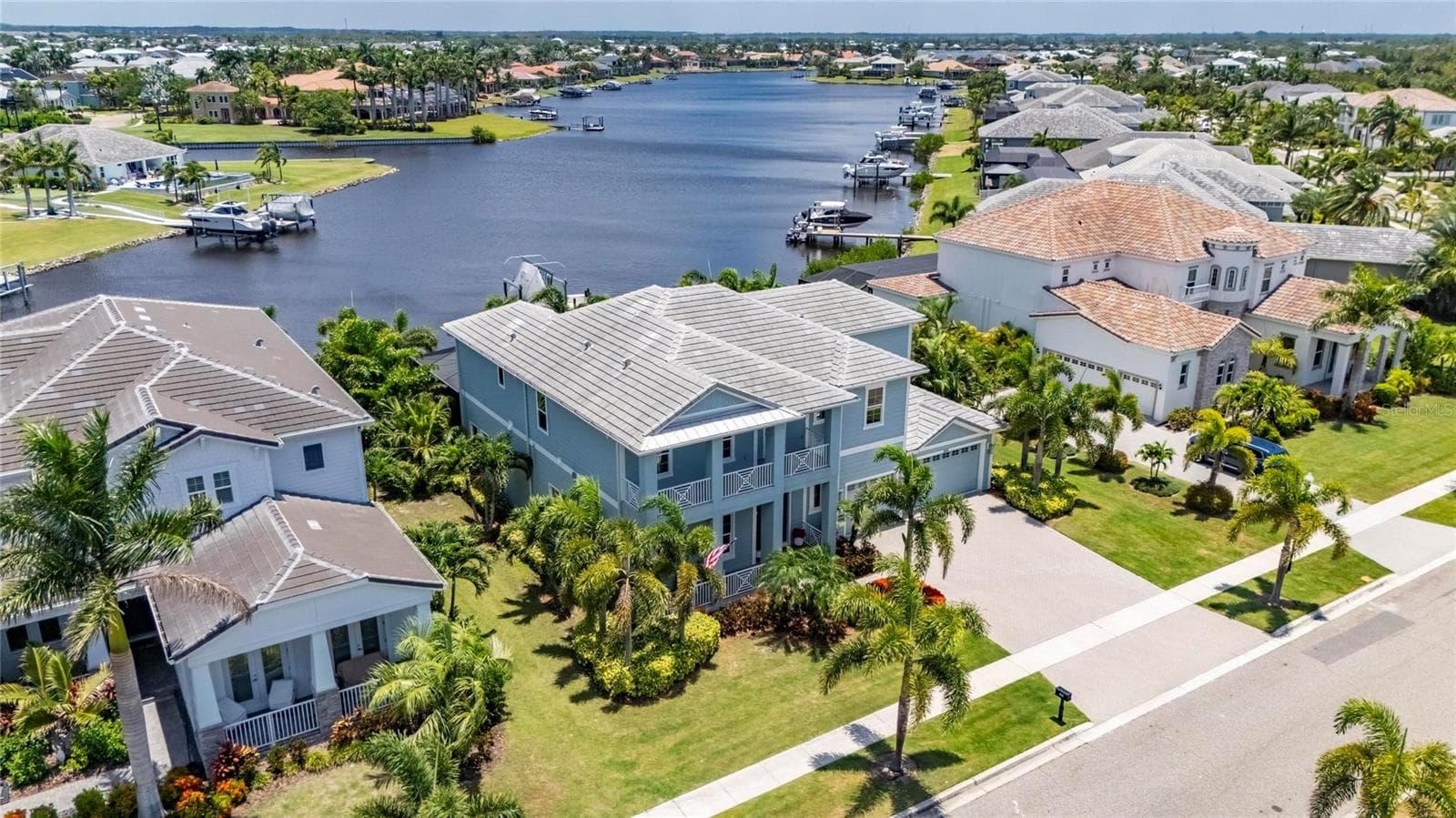 Single Family Residence at 825 MANNS HARBOR DR, APOLLO BEACH, photo 91 of 100