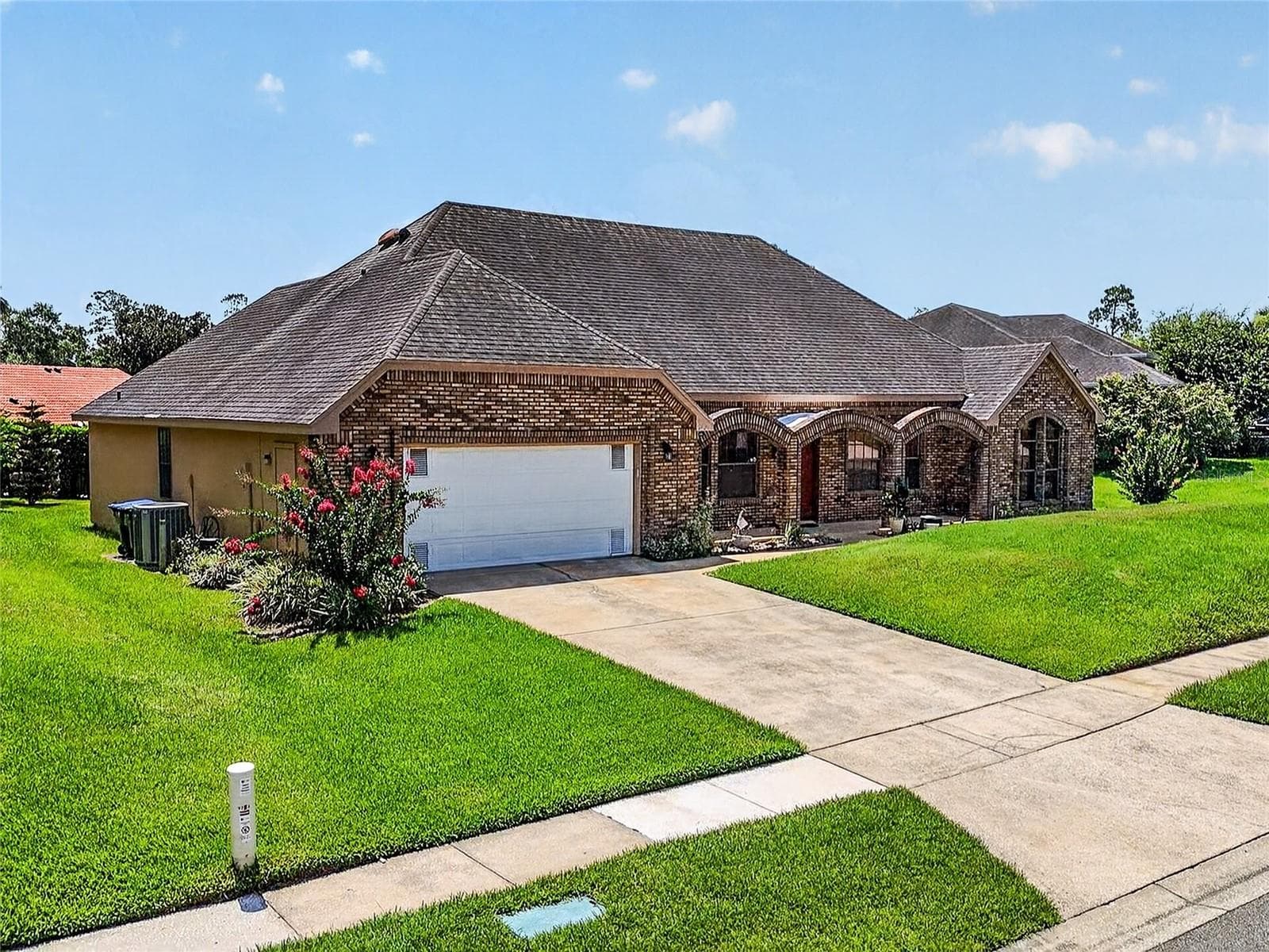 9731 SIBLEY CIR