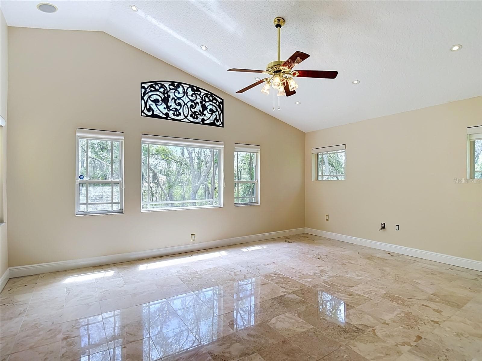 Single Family Residence at 9433 WILDERNESS TRL, WEEKI WACHEE, photo 20 of 42