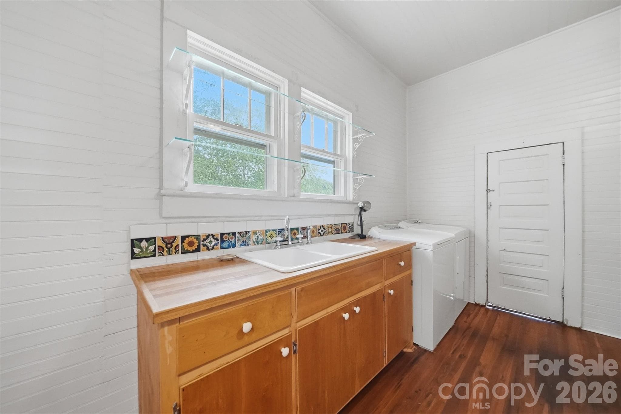 Single Family Residence at 25 Central Avenue, Granite Falls, photo 12 of 33