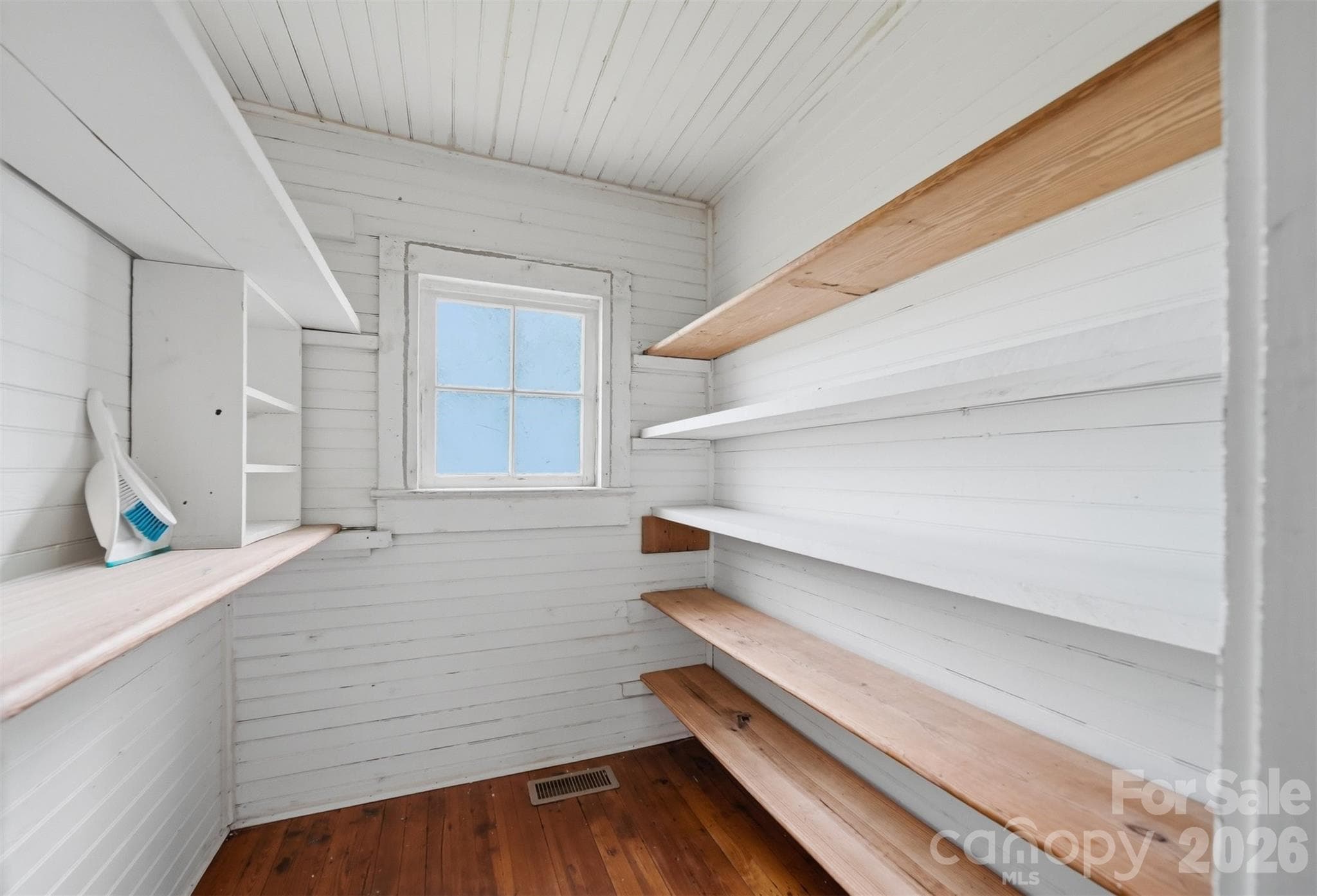 Single Family Residence at 25 Central Avenue, Granite Falls, photo 21 of 33