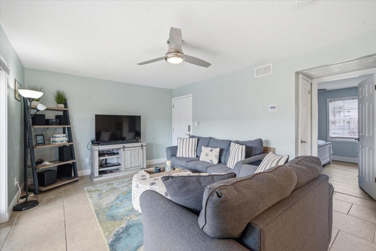 Condominium at 4843 COQUINA KEY DR SE #A, ST PETERSBURG, photo 22 of 79