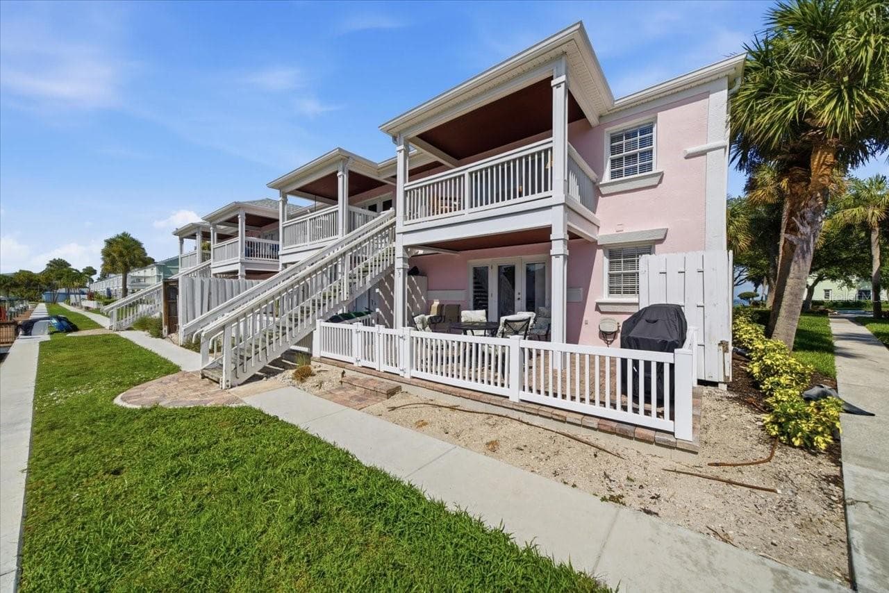 Condominium at 4843 COQUINA KEY DR SE #A, ST PETERSBURG, photo 35 of 79