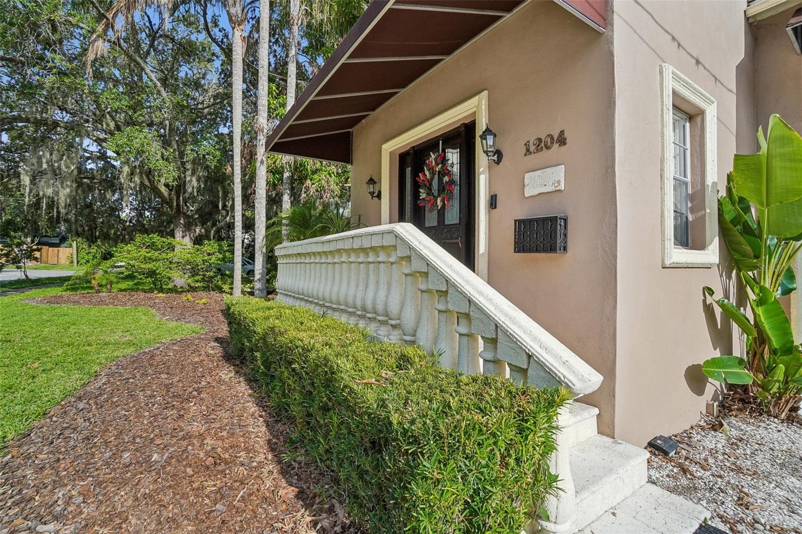 Single Family Residence at 1204 E PARK CIR, TAMPA, photo 17 of 70