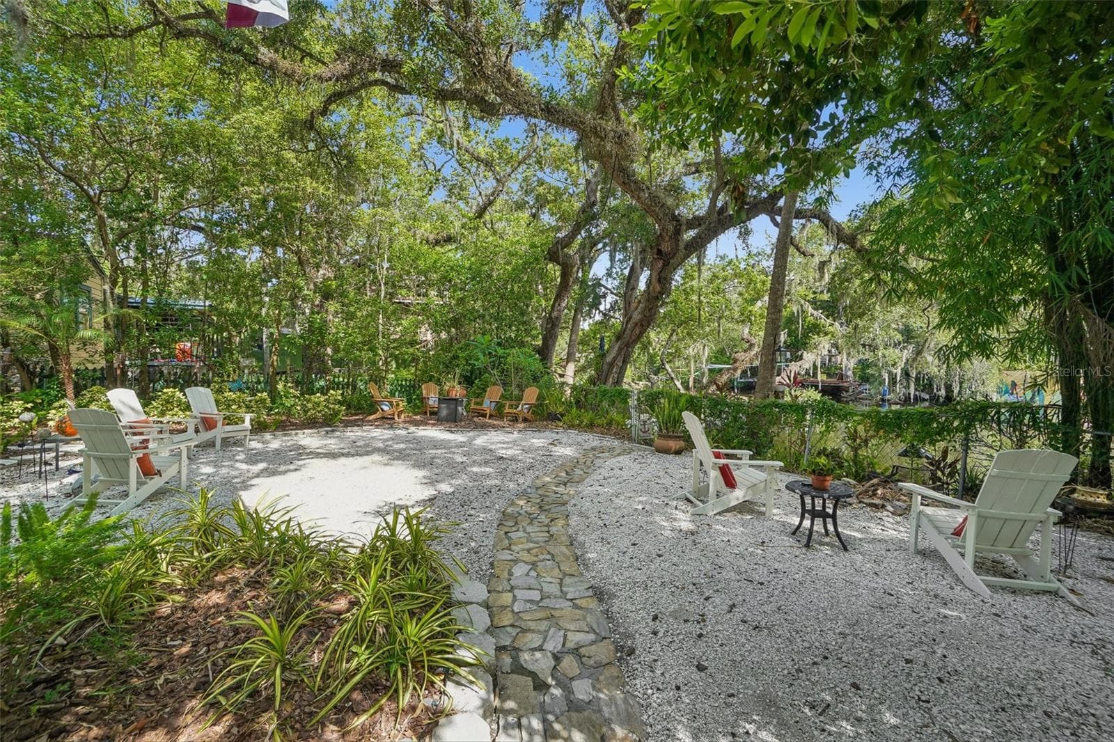 Single Family Residence at 1204 E PARK CIR, TAMPA, photo 61 of 70