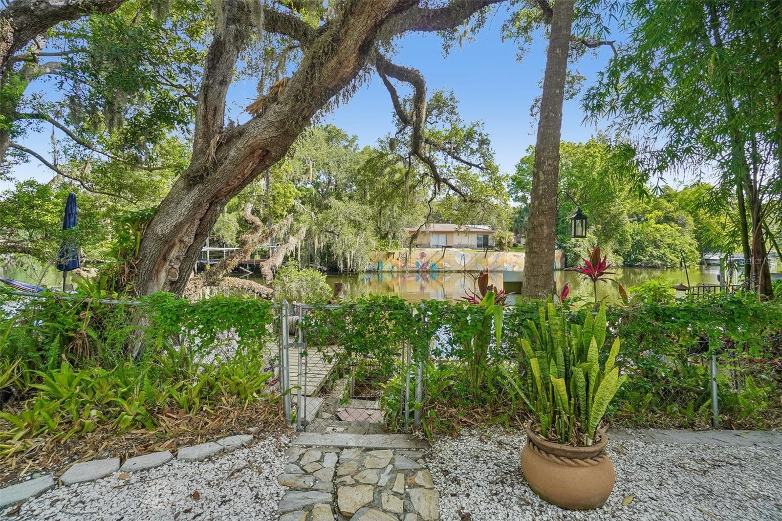 Single Family Residence at 1204 E PARK CIR, TAMPA, photo 63 of 70