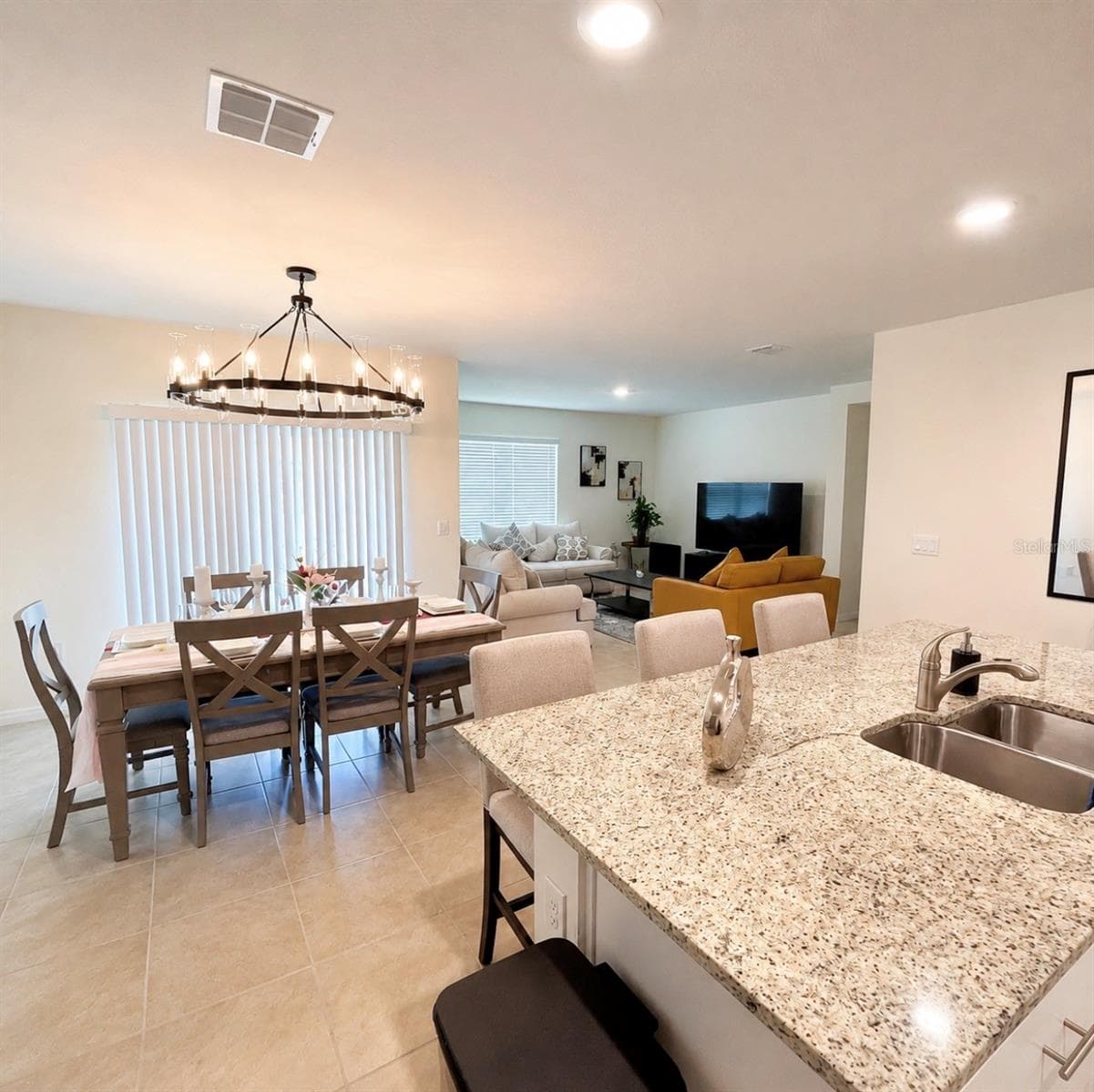 Single Family Residence at 1782 HIDEOUT ST, KISSIMMEE, photo 5 of 17