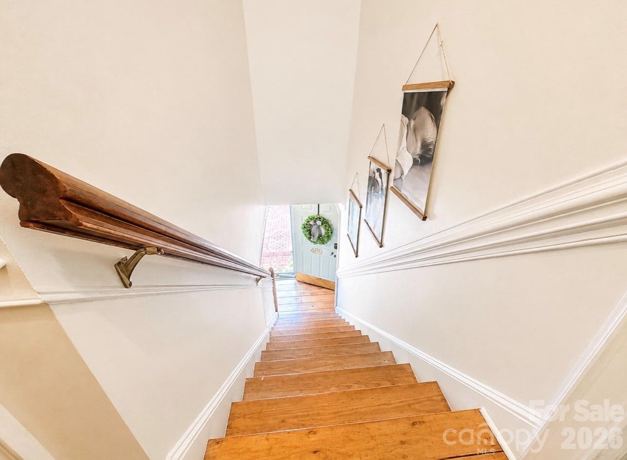 Hall staircase - 469 Augusta Drive, Statesville