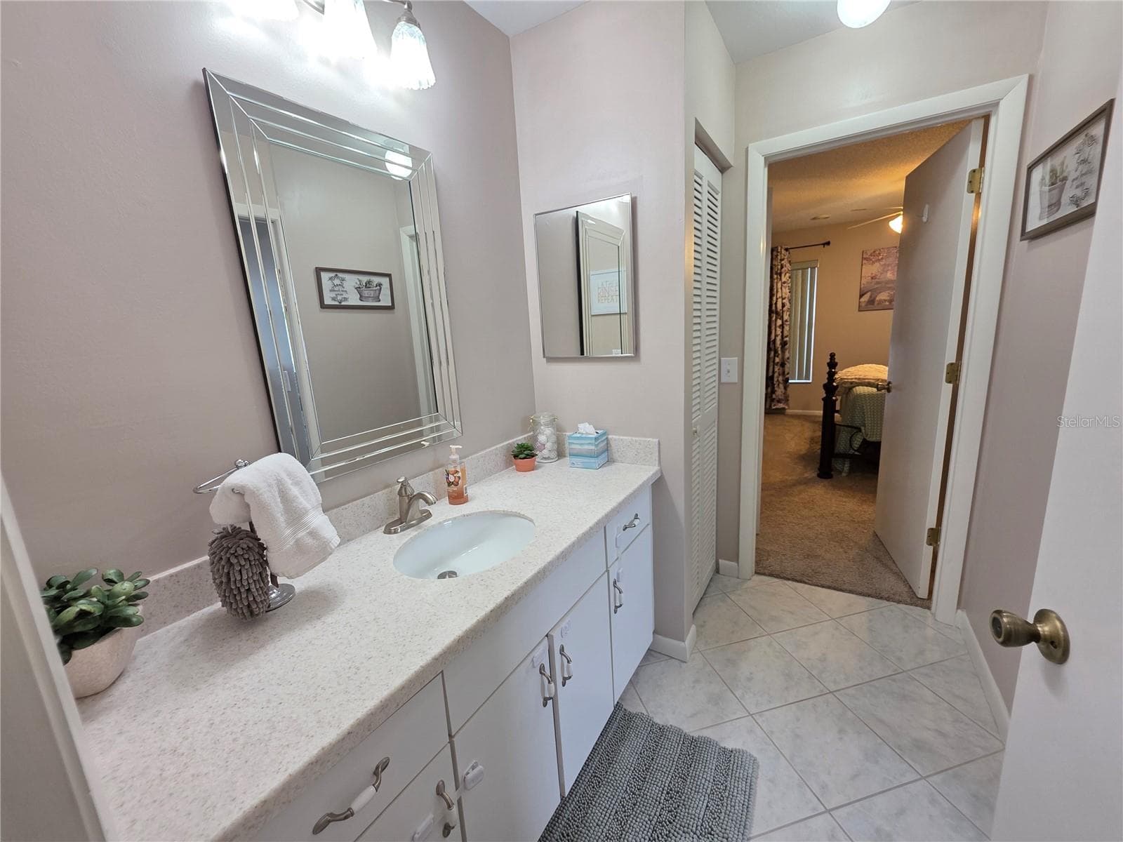 Single Family Residence at 2258 SILVER RE DR, LAKELAND, photo 8 of 25