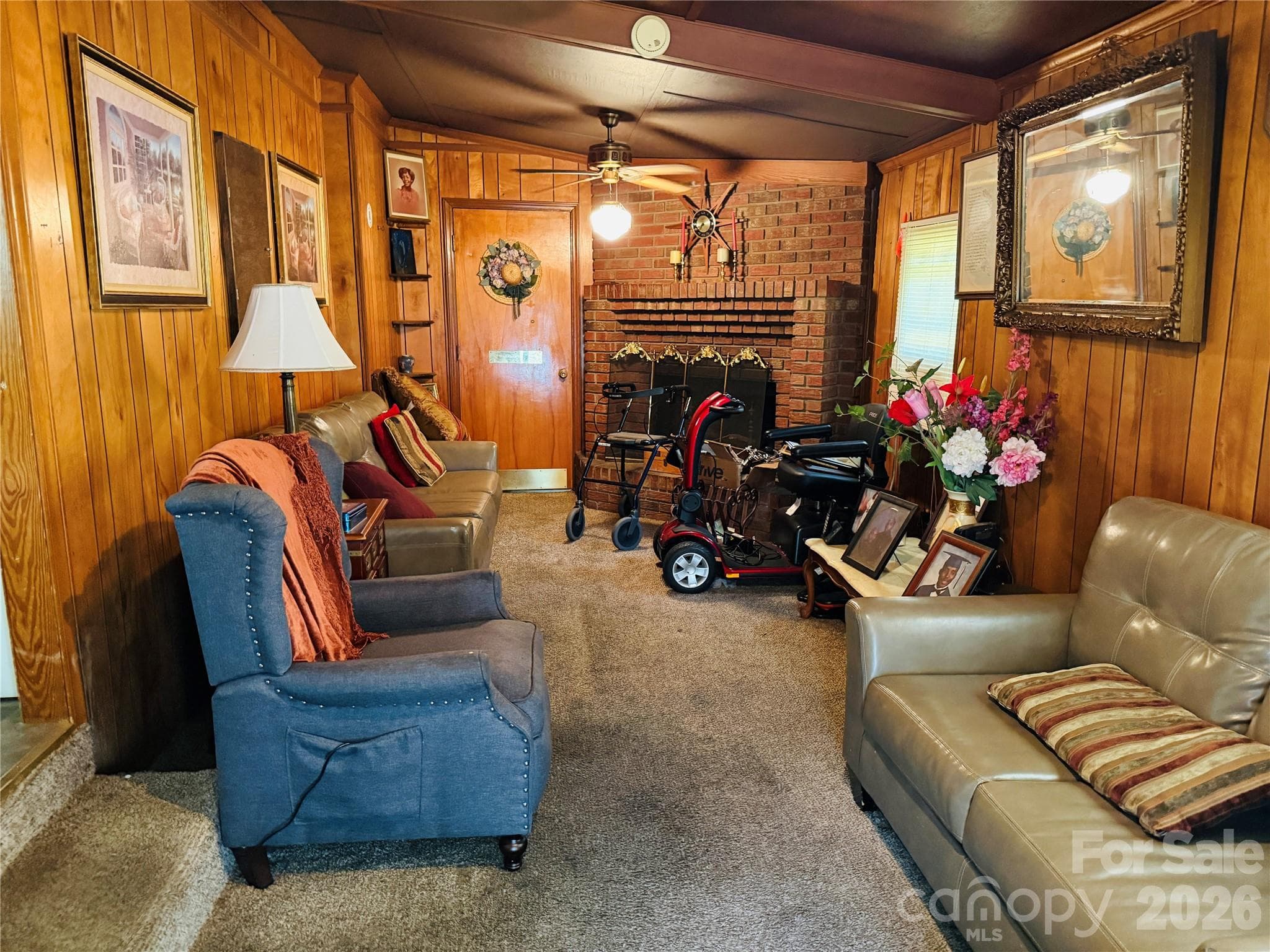 Den - 4410 Birkdale Drive, Charlotte
