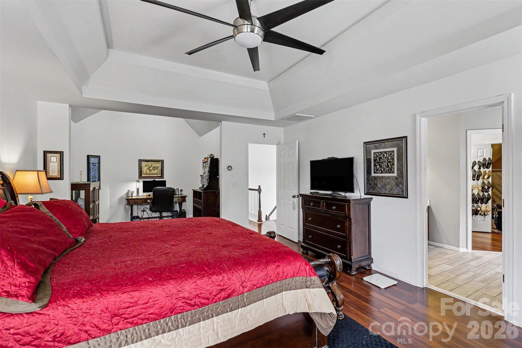 Single Family Residence at 652 Winding Branch Road, Rock Hill, photo 18 of 41