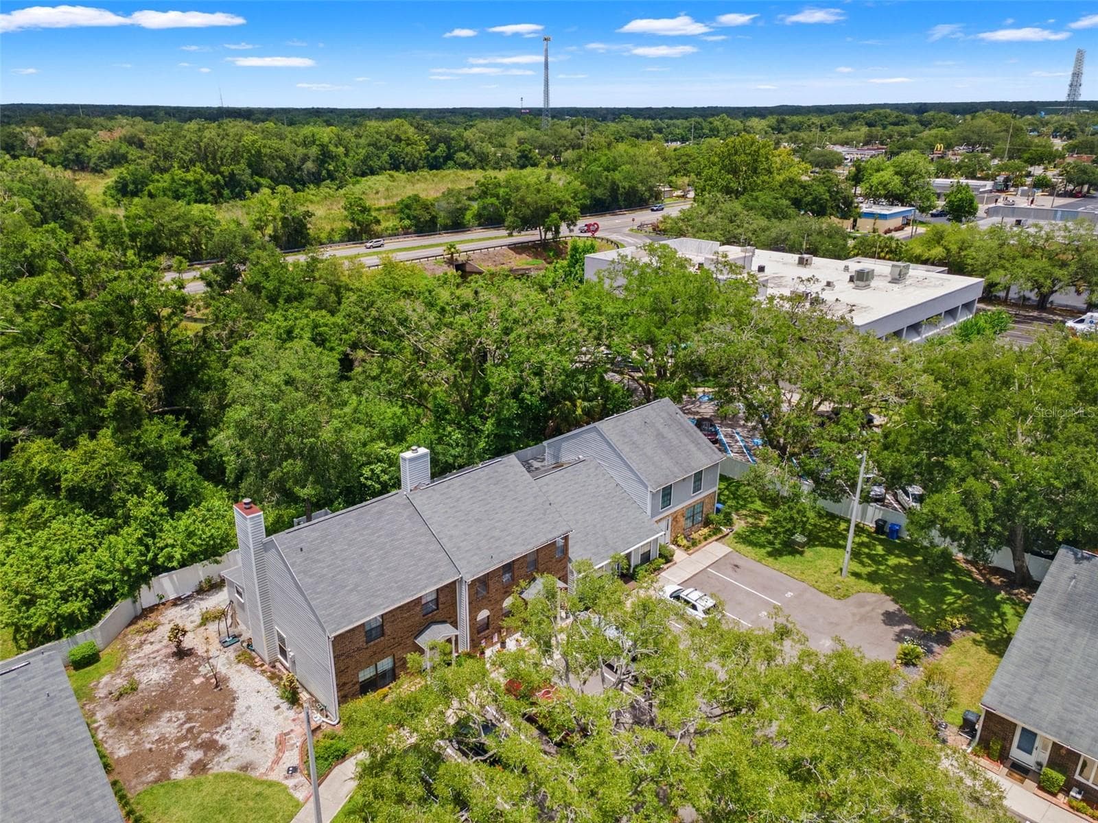 Townhouse at 14809 WINDING CREEK CT, TAMPA, photo 39 of 39