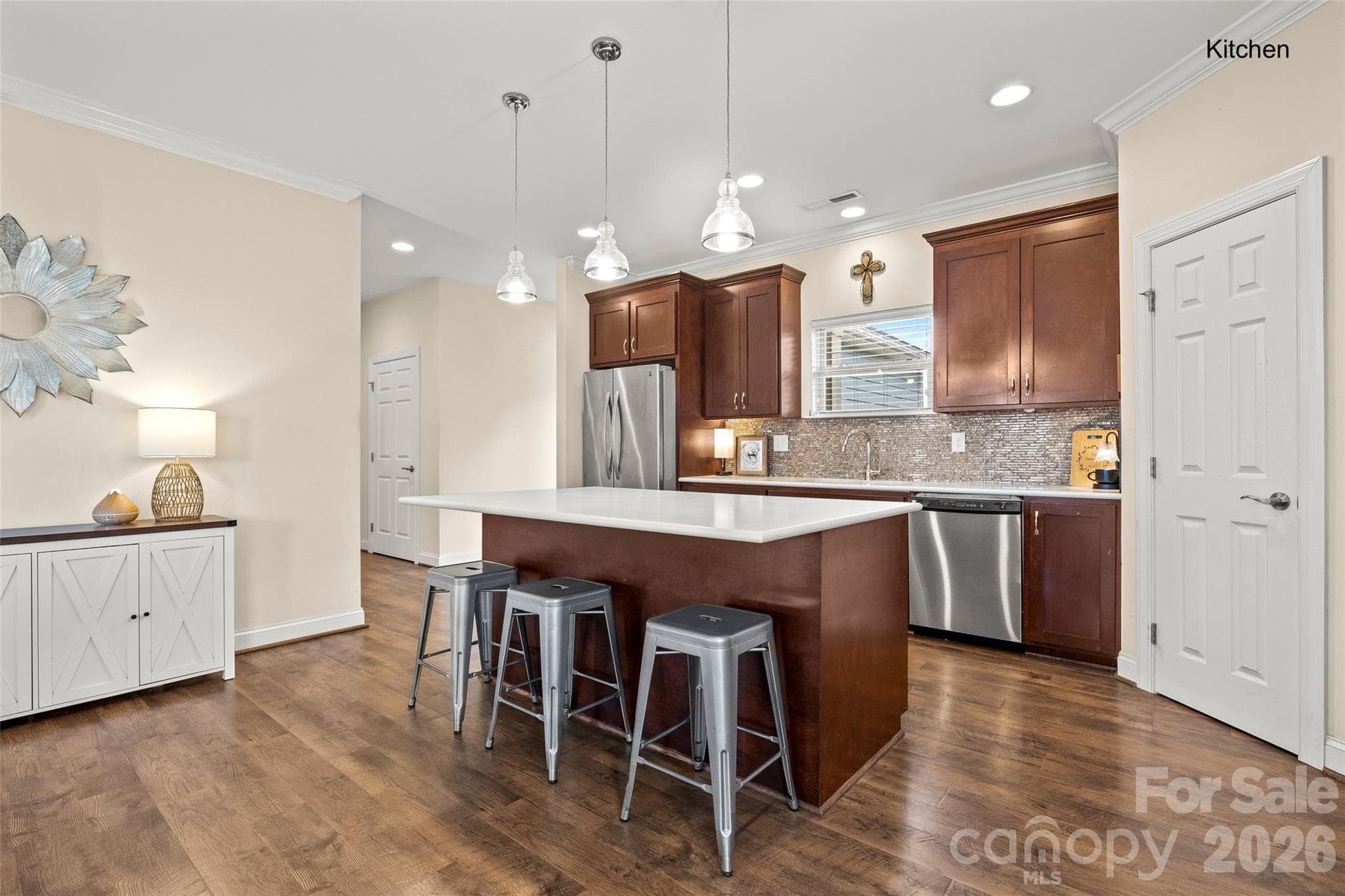 Single Family Residence at 11261 Island View Lane, Lancaster, photo 5 of 46