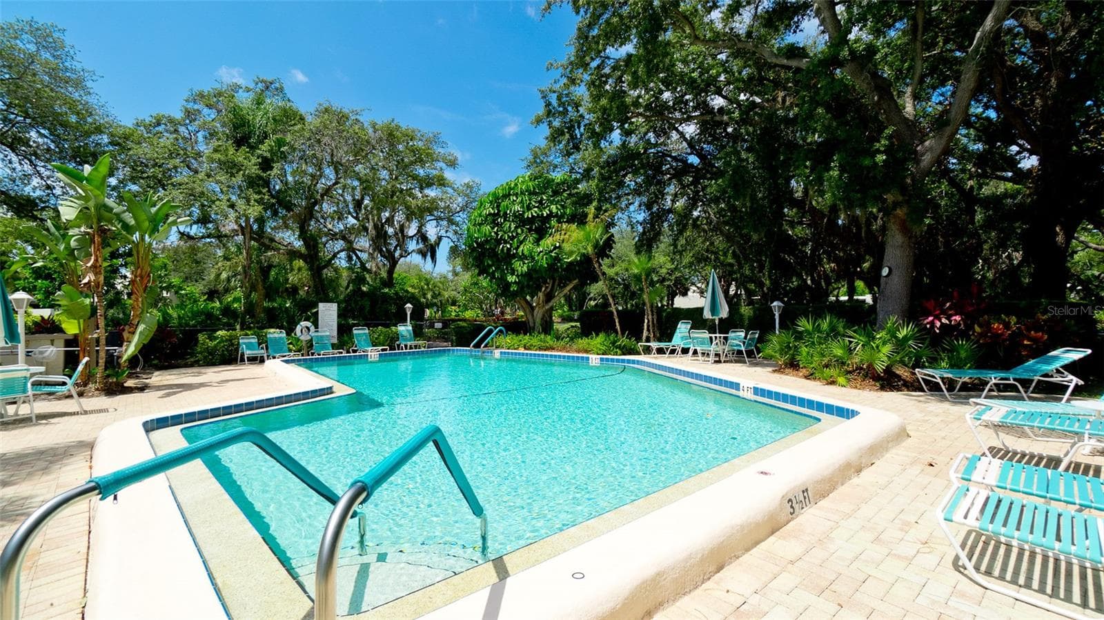 Condominium at 507 LAKESIDE DR #507, BRADENTON, photo 41 of 68