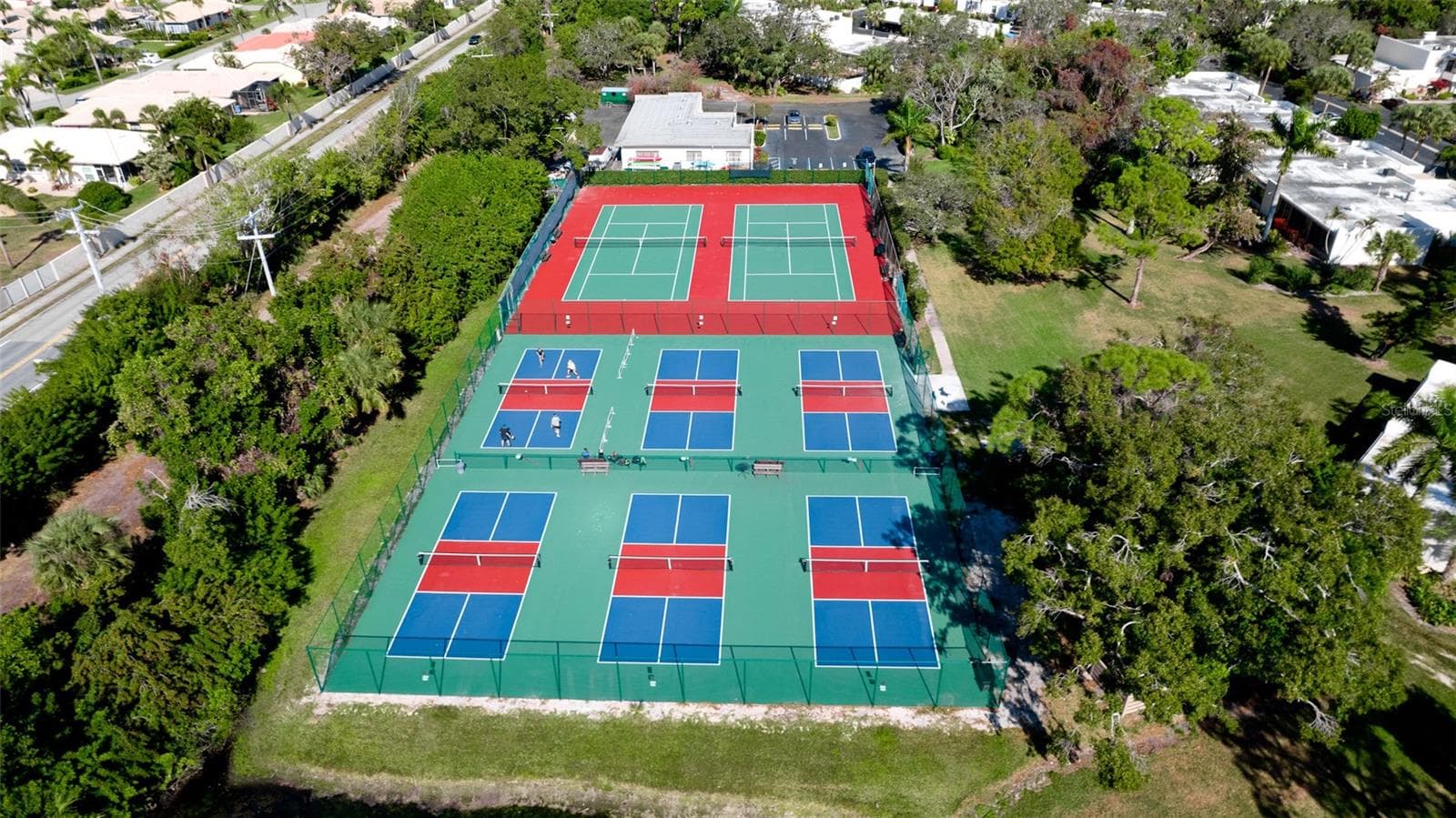 Condominium at 507 LAKESIDE DR #507, BRADENTON, photo 57 of 68