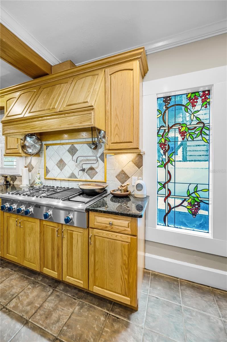 One of 2 beautiful on-of-a-kind leaded glass windows. - 732 NE OAK ST, ST PETERSBURG