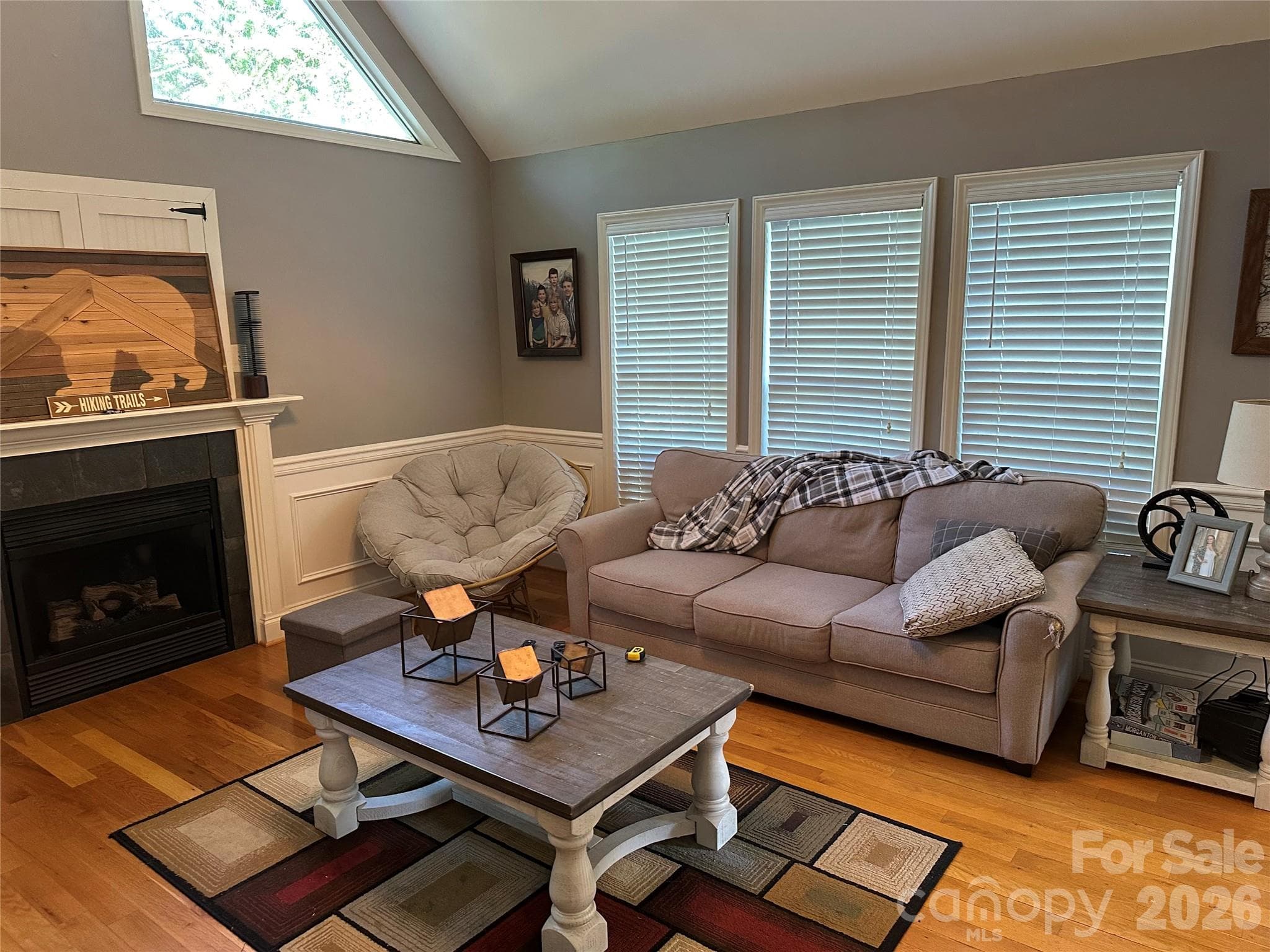 Living Room - 1480 Pine Mountain Drive, Connelly Springs