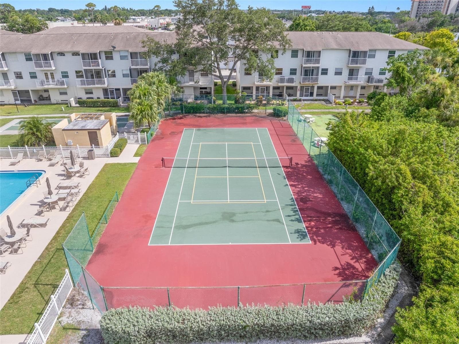 Condominium at 5817 PARK ST N #302, ST PETERSBURG, photo 29 of 36