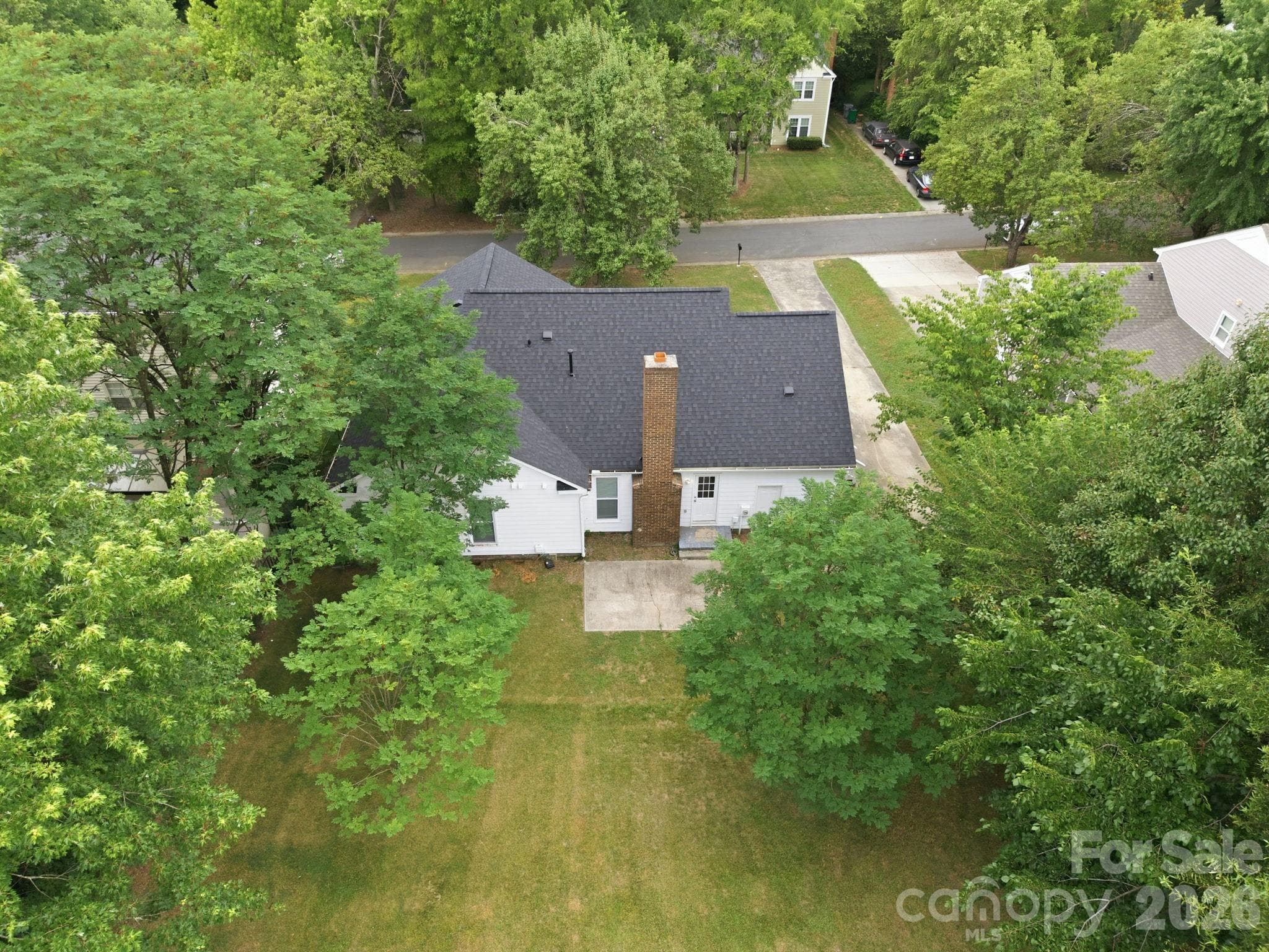 Single Family Residence at 5317 Caradon Drive, Charlotte, photo 38 of 43