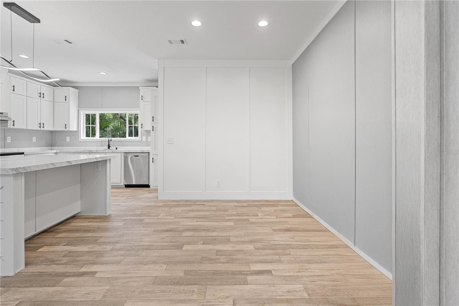 Modular Home at 375 SAPP ST, INGLIS, photo 7 of 36