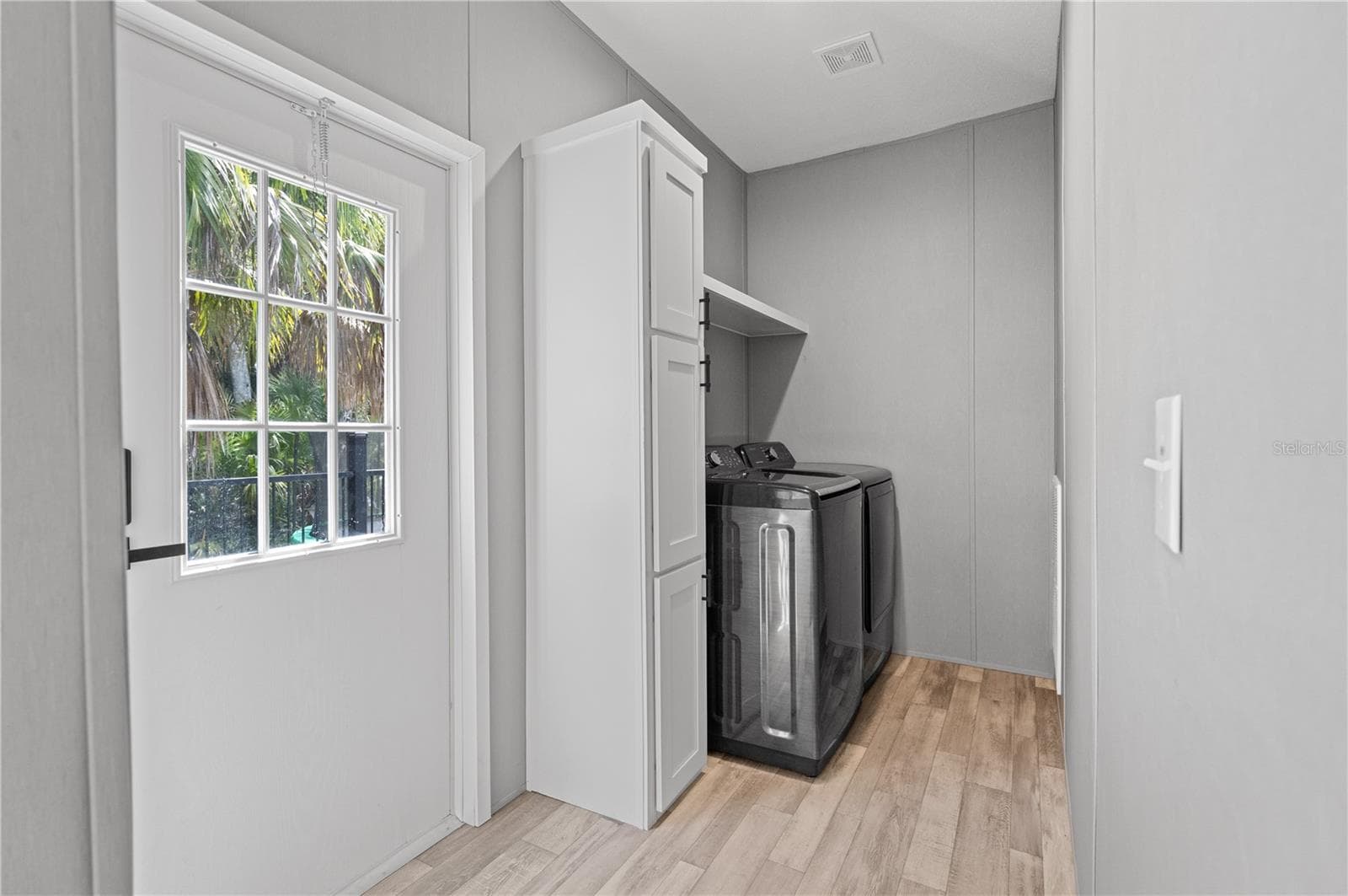 Modular Home at 375 SAPP ST, INGLIS, photo 13 of 36