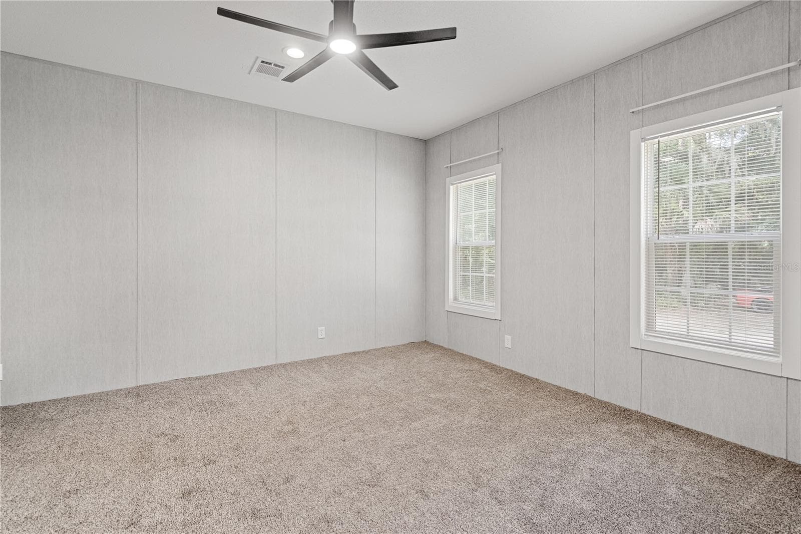 Modular Home at 375 SAPP ST, INGLIS, photo 15 of 36