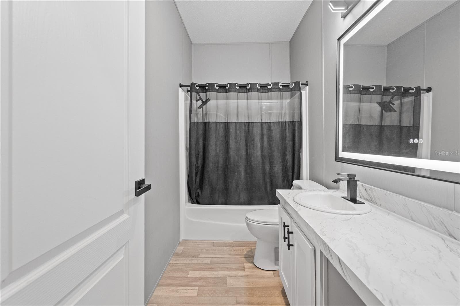 Modular Home at 375 SAPP ST, INGLIS, photo 23 of 36